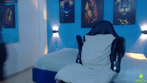 Paulo online show from 01-22-25, 01:11