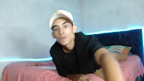 Snapshot of paulosex12 chatting on 10-24-25, 02:08 paulosex12 online show from 10-24-25, 02:08