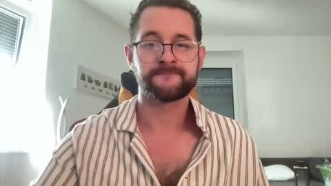 love bush online show from 09-28-25, 09:14