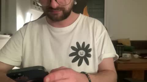 love bush online show from 11-14-25, 09:24