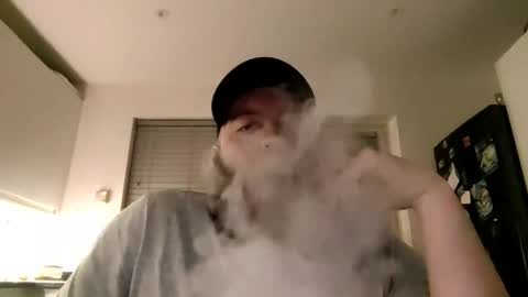 Snapshot of pauluk24 chatting on 02-23-26, 04:21 pauluk24 online show from 02-23-26, 04:21