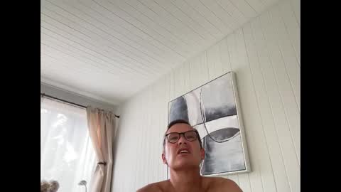 paulwill2377 online show from 09-30-25, 12:48