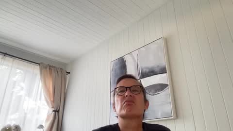 paulwill2377 online show from 11-19-25, 07:14