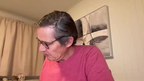 paulwill2377 online show from 12-16-25, 03:55