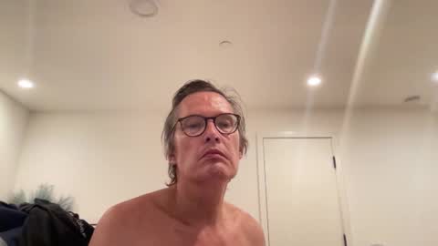 Snapshot of paulwill2377 chatting on 02-25-26, 02:10 paulwill2377 online show from 02-25-26, 02:10