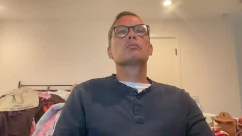 Snapshot of paulwill2377 chatting on 06-15-26, 10:34 paulwill2377 online show from 06-15-26, 10:34
