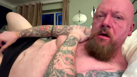 paulyb445 online show from 12-14-25, 04:23