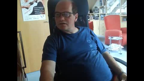 Pavlov aka Peter online show from 09-22-25, 08:27