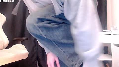 Snapshot of pawclaw chatting on 02-26-26, 10:09 pawclaw online show from 02-26-26, 10:09