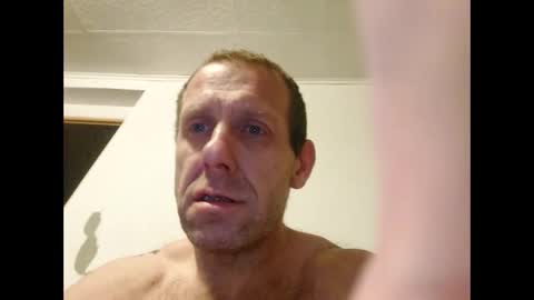 Snapshot of pawel1984wegrzyn42 chatting on 05-14-26, 01:12 Pawel42POLAND online show from 05-14-26, 01:12