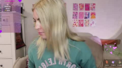 Allisses online show from 01-10-25, 02:13