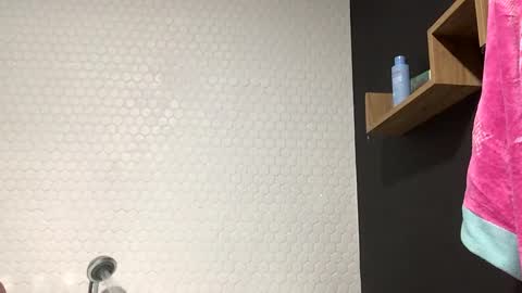 Snapshot of pduke81 chatting on 09-23-25, 12:35 Hung sung Hero online show from 09-23-25, 12:35