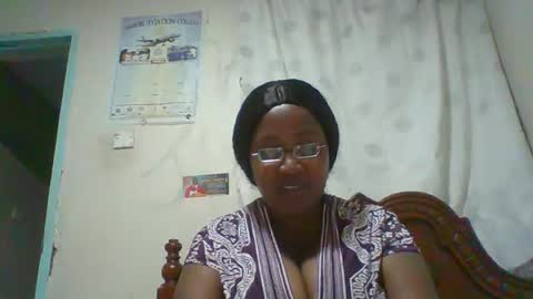 Snapshot of peace_khloe chatting on 12-14-25, 03:39 Peace online show from 12-14-25, 03:39
