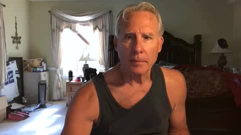 peacemakerone1 online show from 10-21-25, 07:03