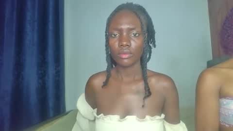 peach_ebonny online show from 04-15-26, 09:26