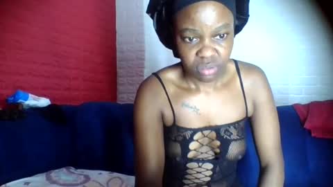 peach_melbah online show from 07-19-26, 10:52