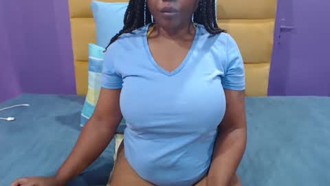 Snapshot of peachassxx chatting on 01-08-26, 05:43 peachy online show from 01-08-26, 05:43