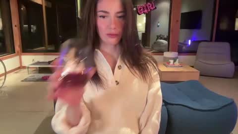 Snapshot of peacheekitty chatting on 01-24-25, 12:52 Effyyyyy online show from 01-24-25, 12:52