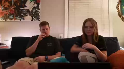 peachespunkins online show from 10-11-25, 02:11