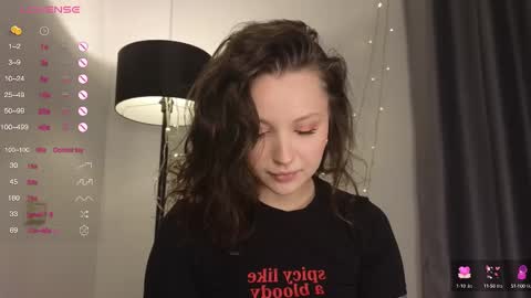 Lili online show from 02-23-25, 07:28