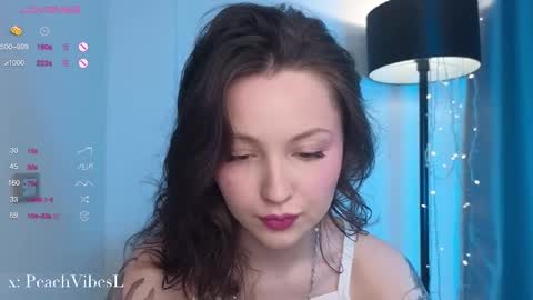 Lili online show from 03-10-25, 04:07