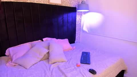 Snapshot of peachy_dh chatting on 03-05-26, 09:11 peachy online show from 03-05-26, 09:11