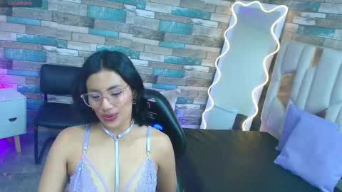 Snapshot of peachy_tay chatting on 01-12-26, 12:10 peachy_tay online show from 01-12-26, 12:10