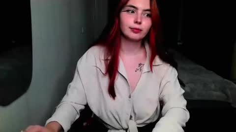 Snapshot of peachybabe__ chatting on 12-31-24, 02:51 Peachy online show from 12-31-24, 02:51