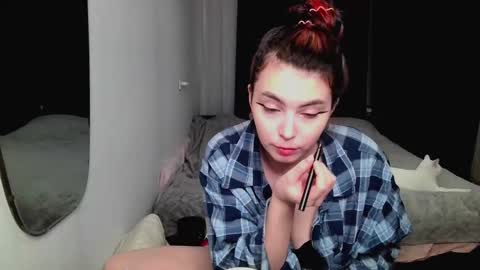 Snapshot of peachybabe__ chatting on 01-06-25, 06:10 Peachy online show from 01-06-25, 06:10