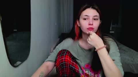 Snapshot of peachybabe__ chatting on 01-14-25, 11:16 Peachy online show from 01-14-25, 11:16