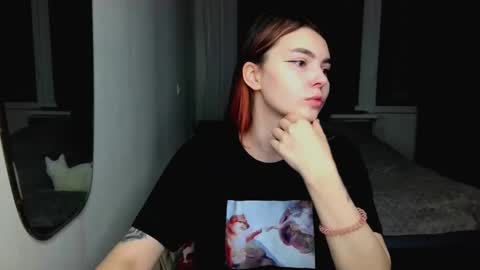 Snapshot of peachybabe__ chatting on 01-17-25, 11:29 Peachy online show from 01-17-25, 11:29