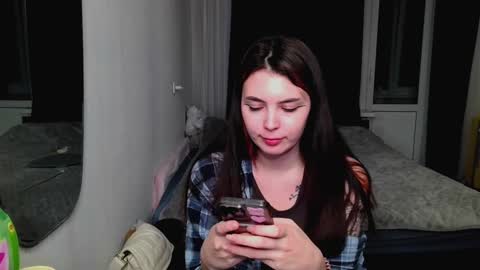 Snapshot of peachybabe__ chatting on 01-22-25, 05:16 Peachy online show from 01-22-25, 05:16