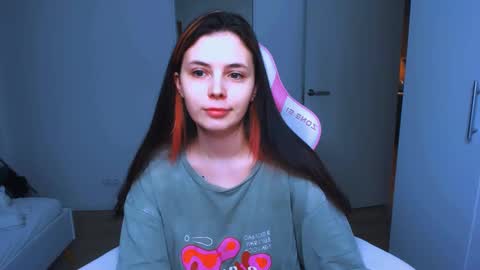 Snapshot of peachybabe__ chatting on 01-27-25, 06:52 Peachy online show from 01-27-25, 06:52