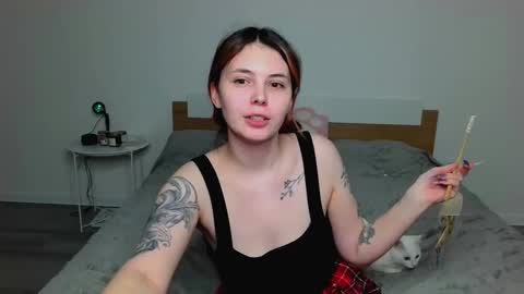 Snapshot of peachybabe__ chatting on 02-01-25, 02:37 Peachy online show from 02-01-25, 02:37