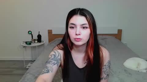 Snapshot of peachybabe__ chatting on 02-10-25, 04:36 Peachy online show from 02-10-25, 04:36