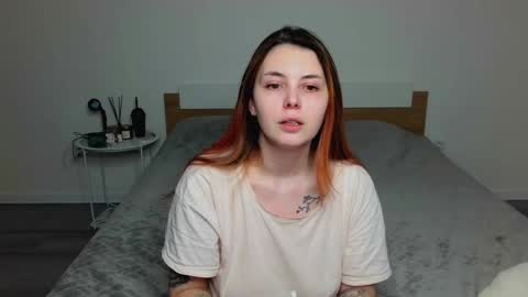 Snapshot of peachybabe__ chatting on 02-14-25, 02:18 Peachy online show from 02-14-25, 02:18