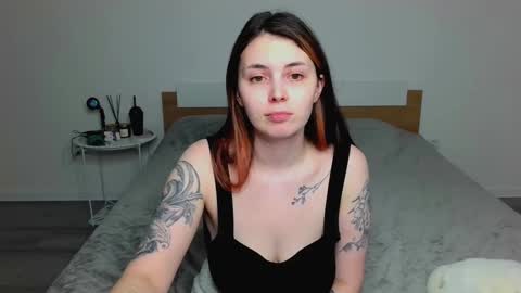 Snapshot of peachybabe__ chatting on 02-14-25, 05:19 Peachy online show from 02-14-25, 05:19