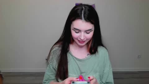 Snapshot of peachybabe__ chatting on 02-26-25, 01:32 Peachy online show from 02-26-25, 01:32