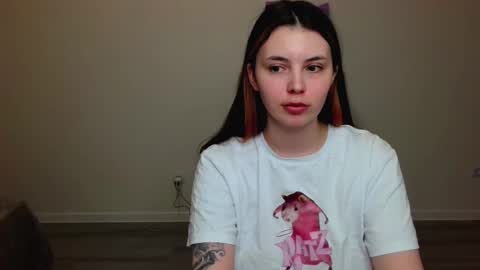 Snapshot of peachybabe__ chatting on 03-01-25, 05:49 Peachy online show from 03-01-25, 05:49