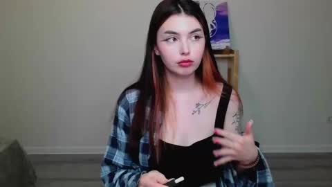 Snapshot of peachybabe__ chatting on 03-01-25, 08:53 Peachy online show from 03-01-25, 08:53