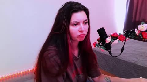 Snapshot of peachybabe__ chatting on 09-12-25, 02:06 Peachy online show from 09-12-25, 02:06