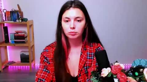 Snapshot of peachybabe__ chatting on 09-24-25, 09:40 Peachy online show from 09-24-25, 09:40