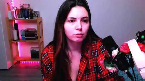 Snapshot of peachybabe__ chatting on 10-26-25, 03:40 Peachy online show from 10-26-25, 03:40