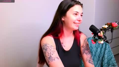 Snapshot of peachybabe__ chatting on 11-28-25, 03:36 Peachy online show from 11-28-25, 03:36