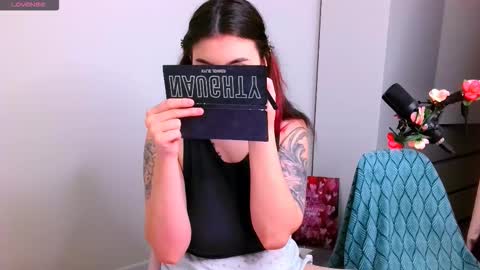 Snapshot of peachybabe__ chatting on 12-04-25, 06:27 Peachy online show from 12-04-25, 06:27