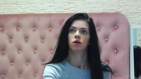 Ella online show from 02-16-26, 01:29