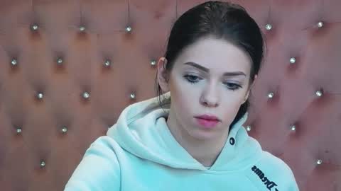 Ella online show from 02-20-26, 10:38