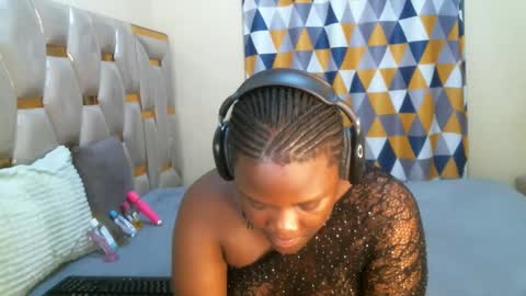 Peachy online show from 06-03-26, 02:33