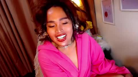 Angel Creamdensada online show from 04-21-26, 03:57