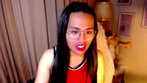 Snapshot of peakaboo_xx chatting on 05-09-26, 07:02 Angel Creamdensada online show from 05-09-26, 07:02